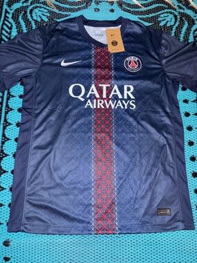Paris-Saint-Germain (PSG) 25-26 Home Jersey/Kit (Medium & Large)